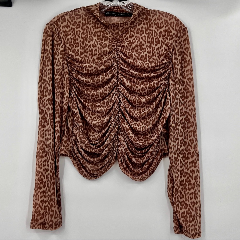 Women’s XL Fashion to Figure Cheetah Print Brown and Pink Mesh Top High Collar